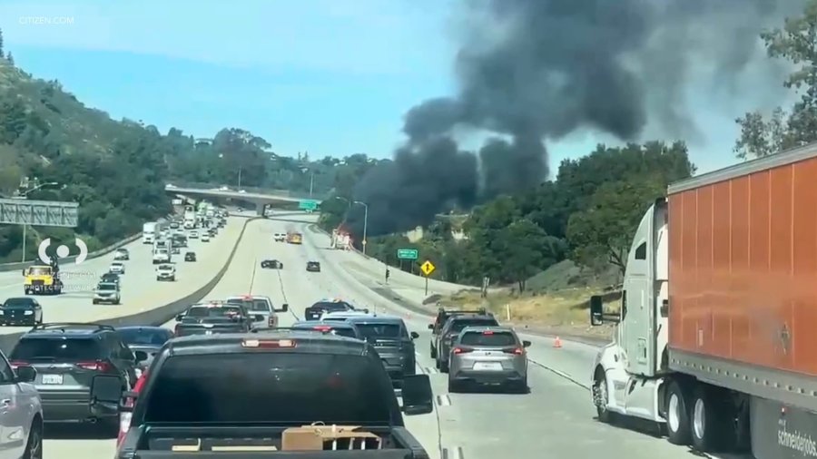 Big rig fire halts traffic on westbound 210 Freeway in Pasadena