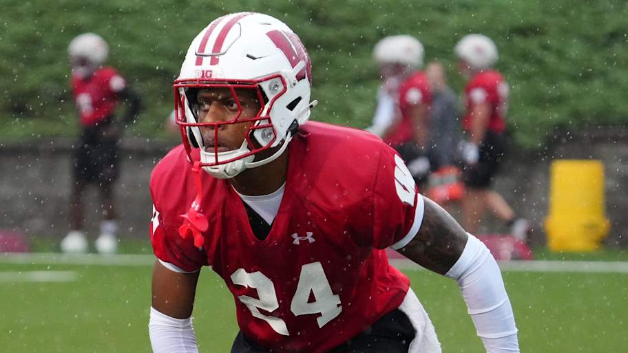 Four players who stood out at Wisconsin football spring practice No. 4