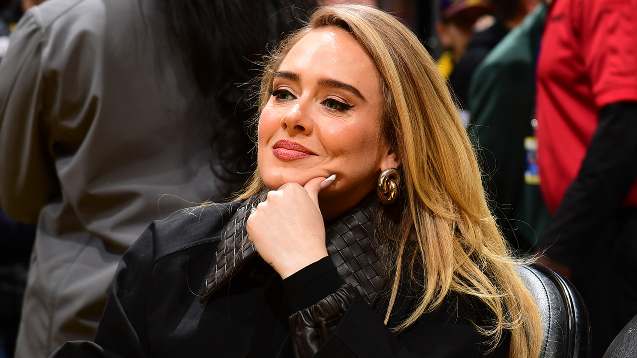 Adele says hello to a returning spring 2026 denim trend