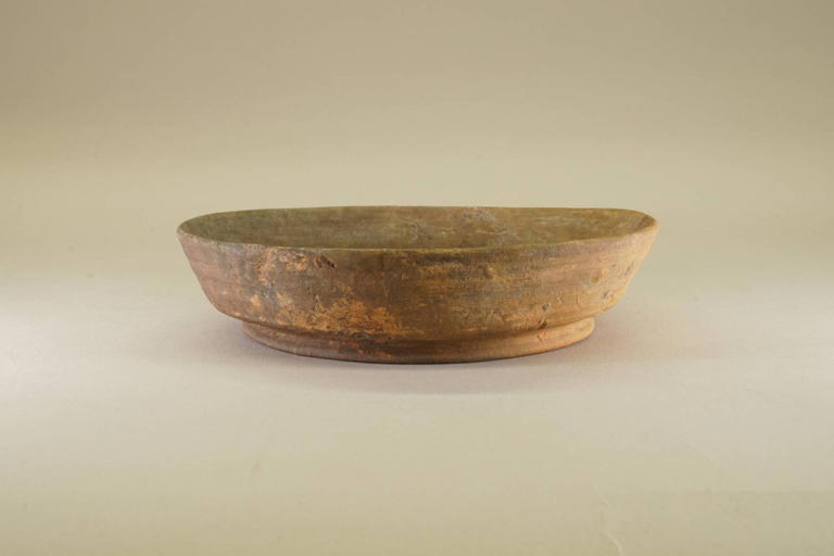 AI learns to read ancient Japanese pottery with 93% accuracy