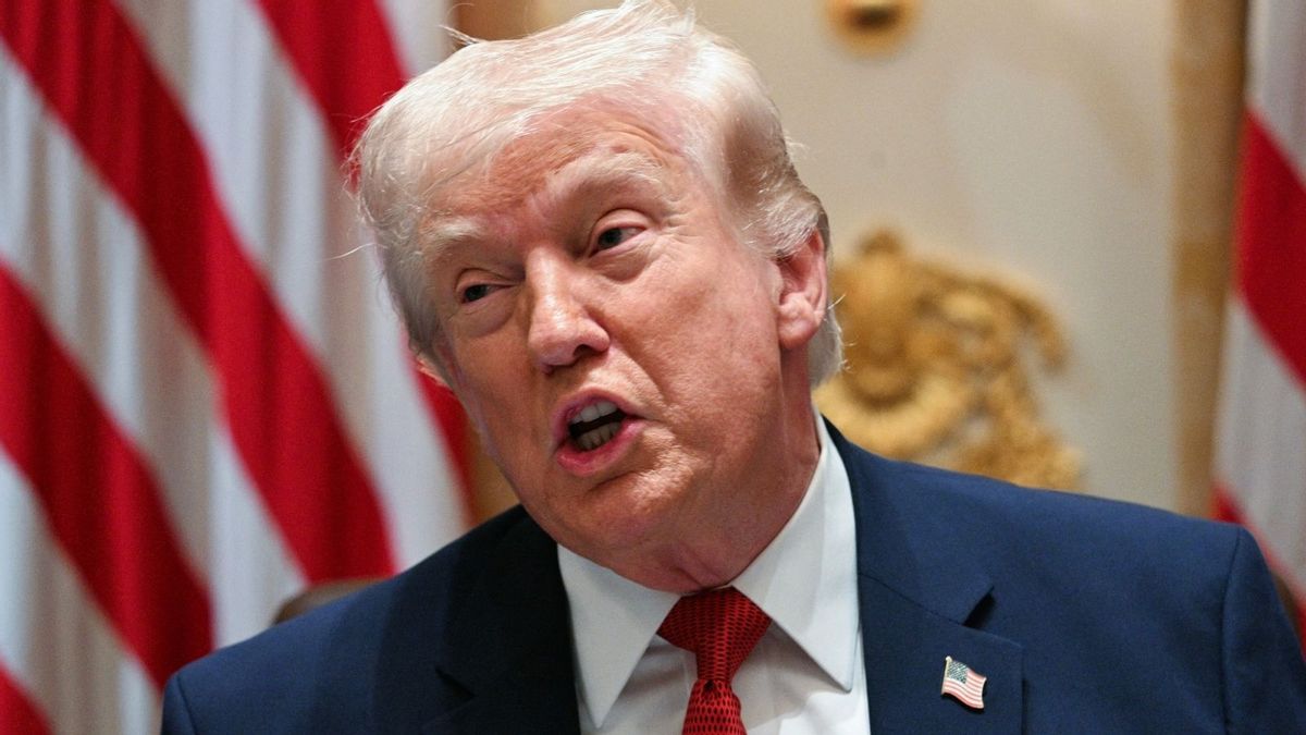 Did Trump vote by mail in Florida election after years of unfounded fraud claims?<br><br>