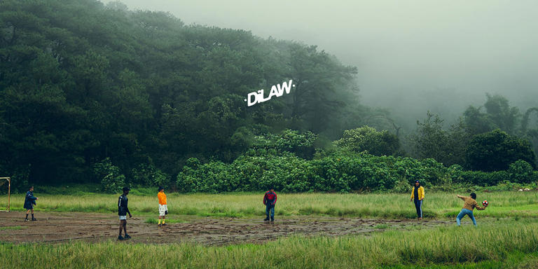 Dilaw breathes Baguio breeze in 'Rarara'