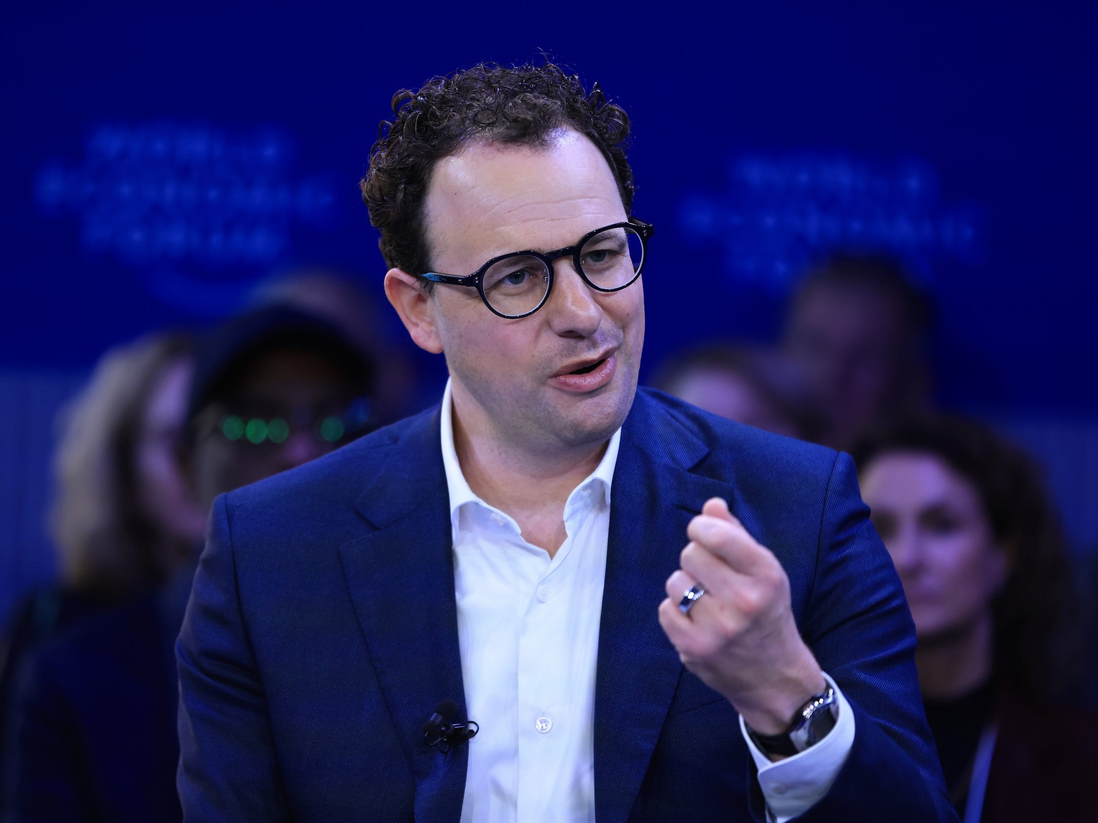 Judge temporarily blocks the Pentagon from declaring Anthropic a ...