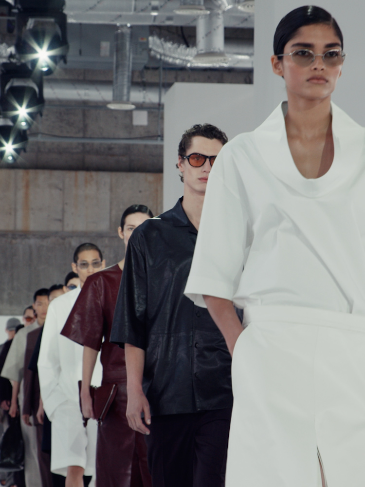 COS just revealed its spring collection in Seoul—these items will sell ...