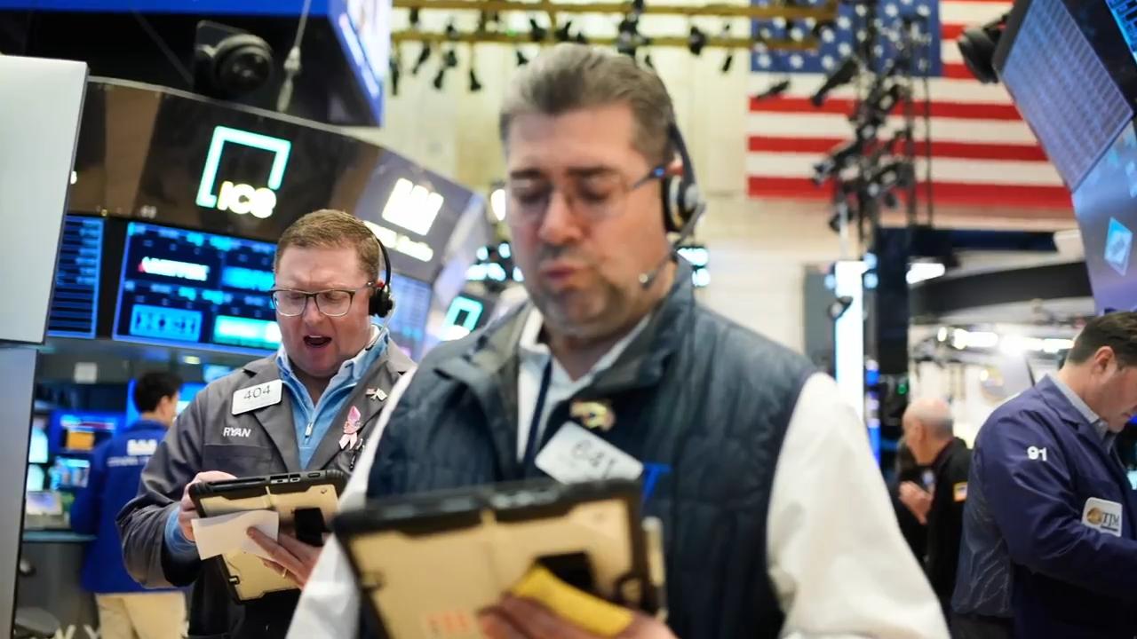 Wall Street falls to its worst drop since the Iran war, AP explains