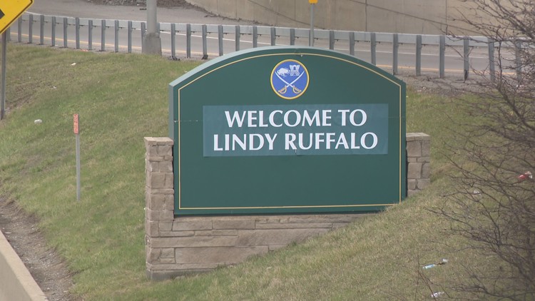 Welcome to Lindy Ruffalo: Sabres' surge sparks playful roadside sign