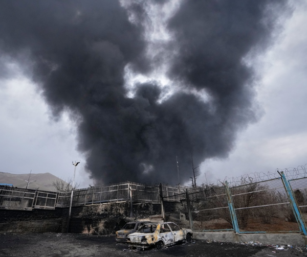 WSJ: Pentagon weighs sending up to 10,000 more troops to Middle East