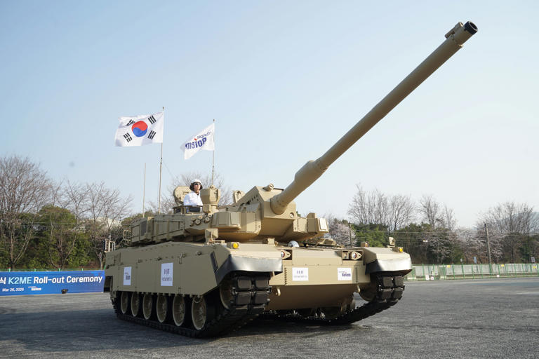 Hyundai Rotem unveils Middle East-specific K2 tank