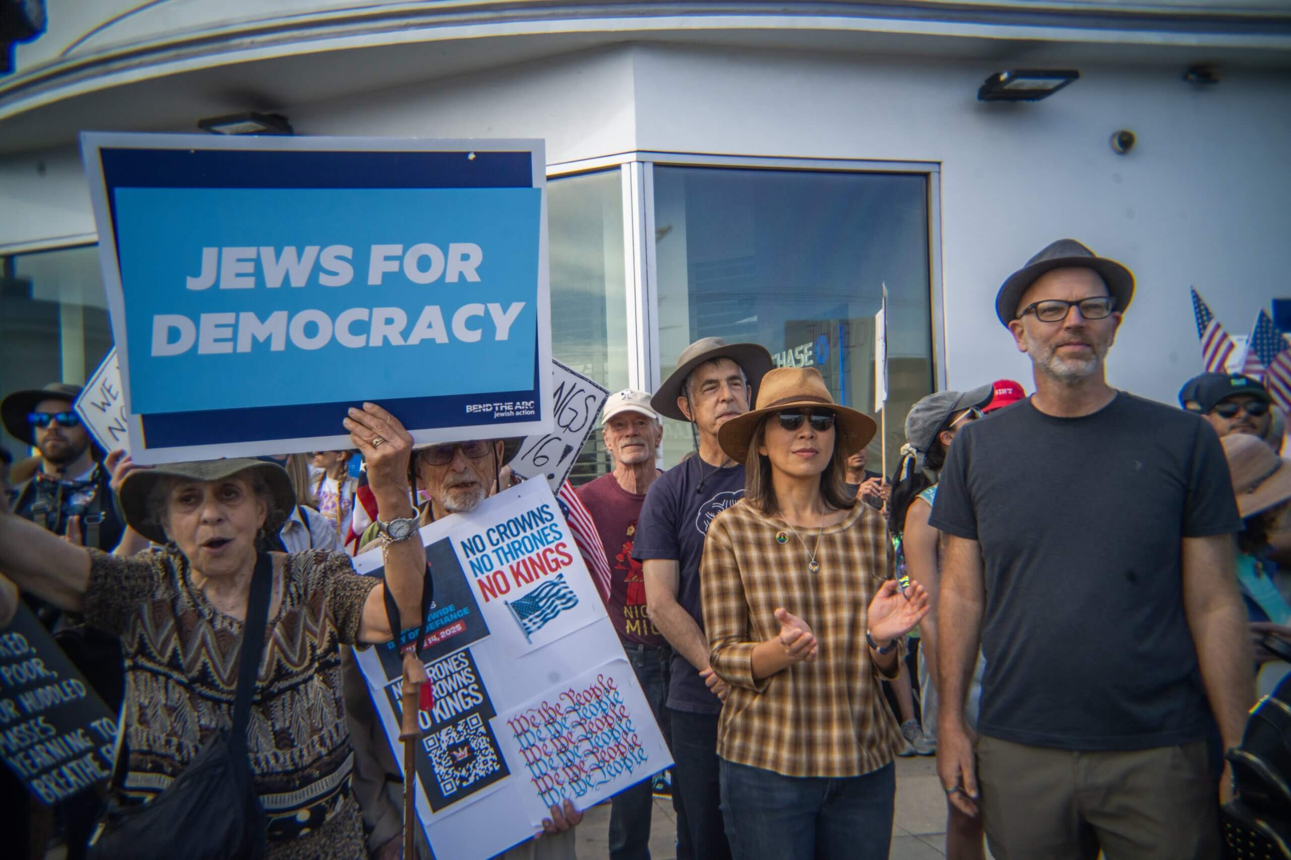 ‘No Kings’ protests fall on Shabbat. So these Jews organized one in walking distance.<br><br>