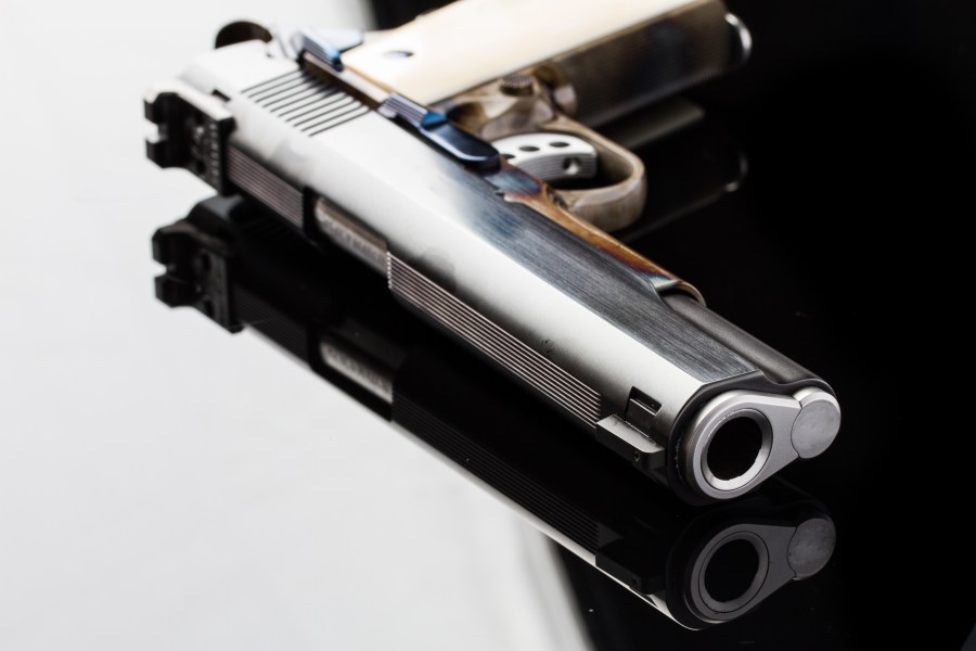 Teenager gets shot in face at New Jersey mall: police