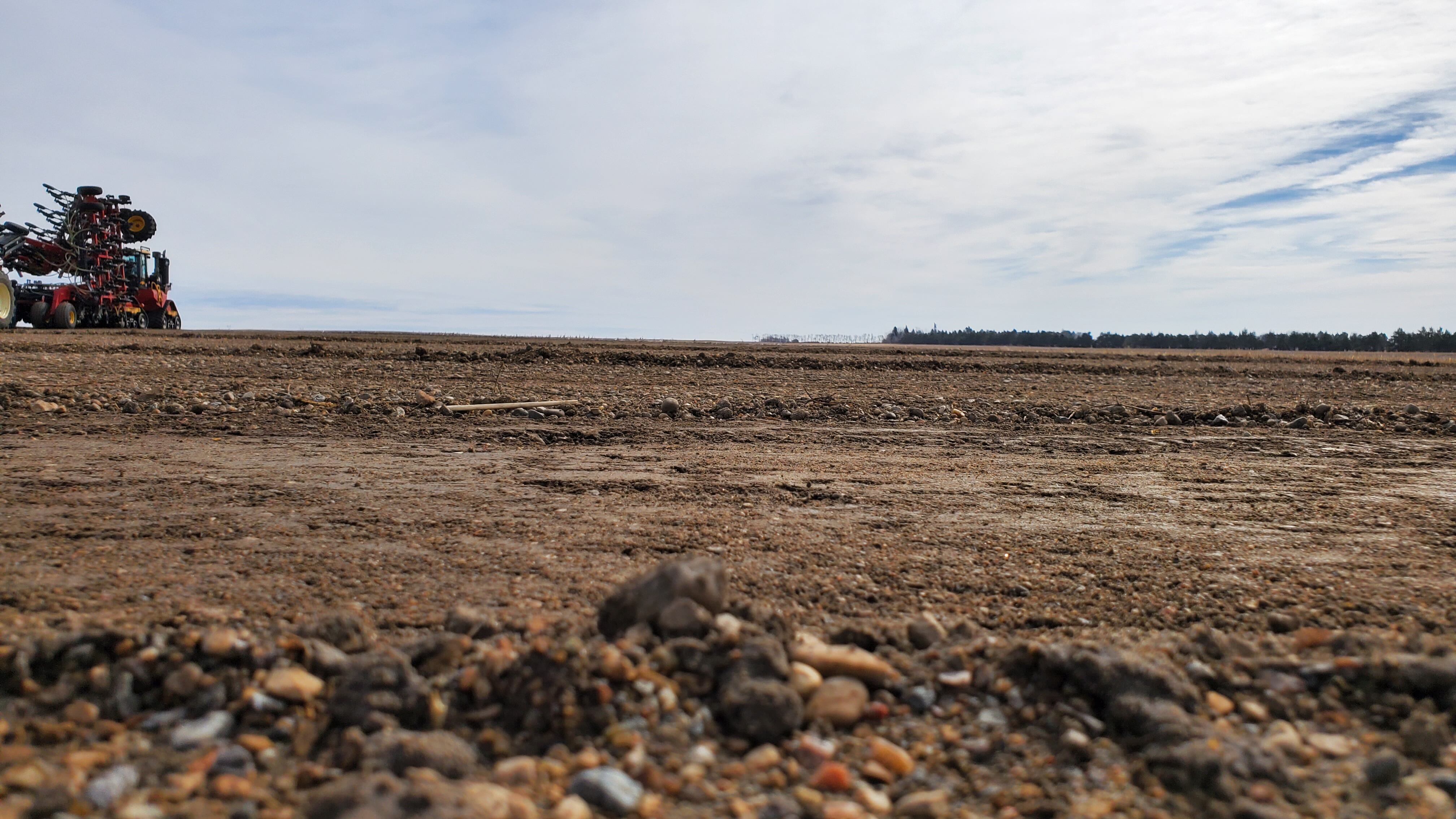 Farmers head into planting season with high fertilizer costs ...