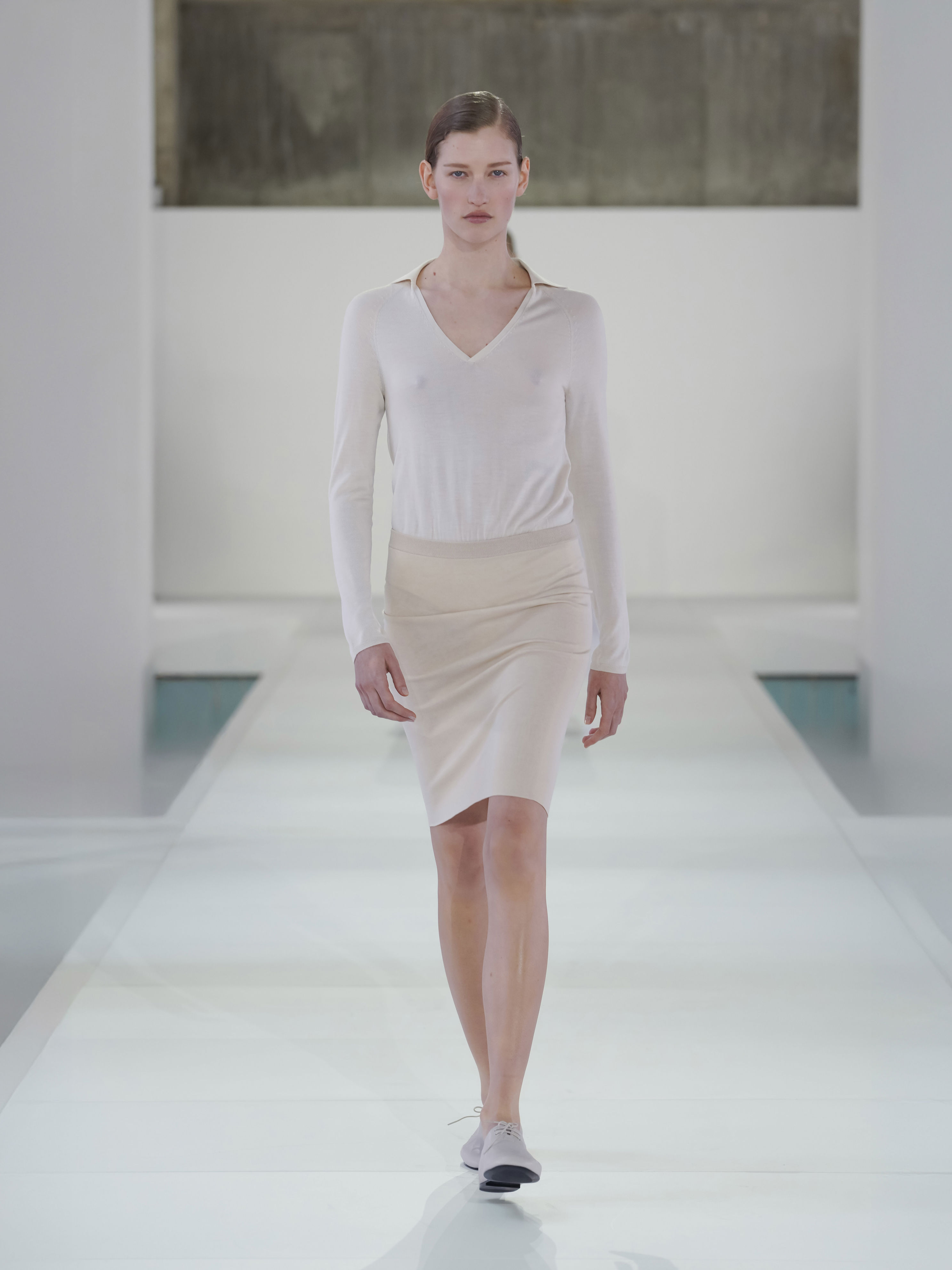 COS just revealed its spring collection in Seoul—these items will sell ...