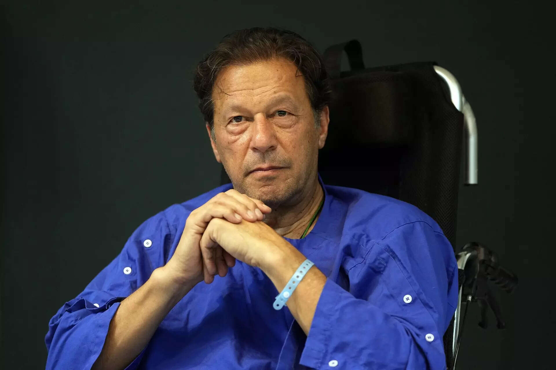 Fan denied entry to stadium for 'Free Imran Khan' T-shirt, forced to ...