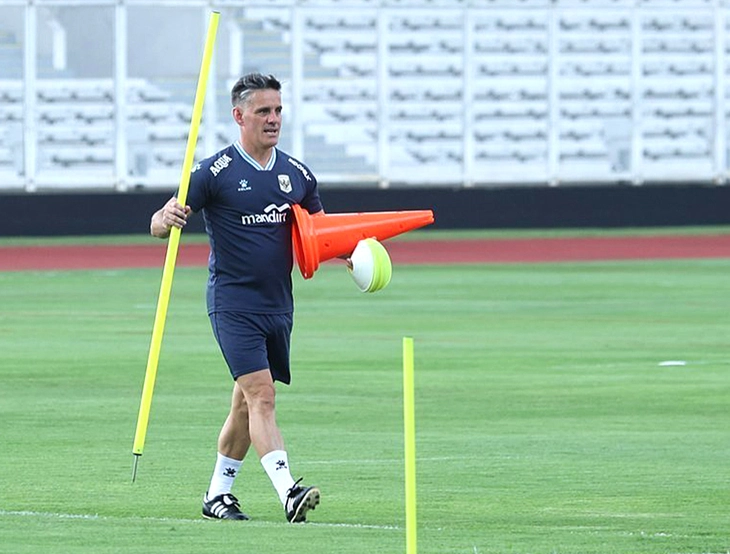 Indonesia chờ đón trận ra mắt của HLV Herdman