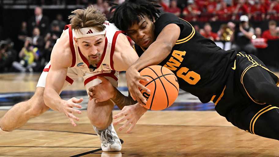 Nebraska’s 4-on-5 disaster vs. Iowa was due to ‘miscommunication,