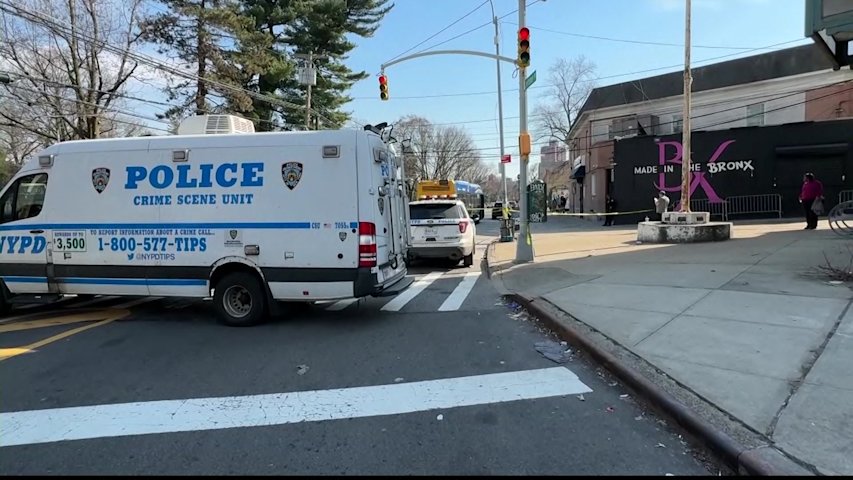 Teen charged with murder for shooting Bronx man in the head near ...