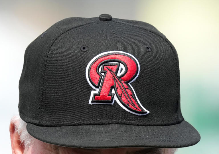 Red Wings fan 15 Syracuse batters in road win