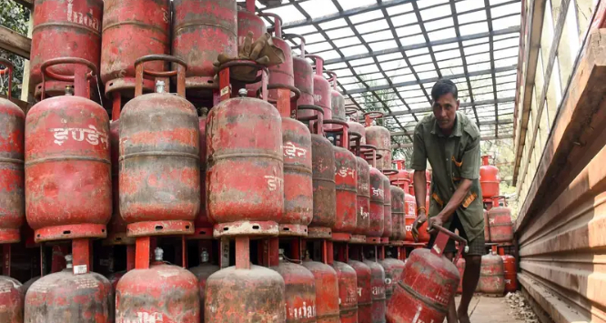India increases commercial LPG allocation amid Middle East energy crisis