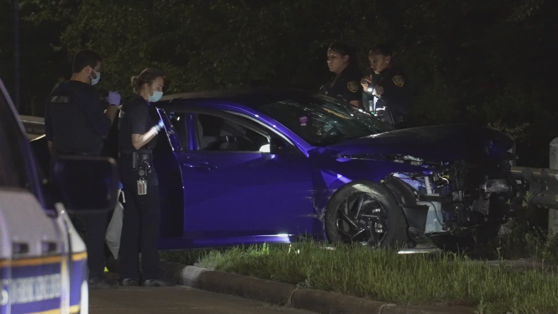 Police investigate fatal shooting after car with bullet holes crashes ...