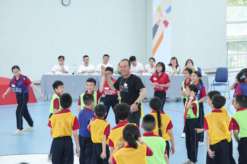 Lần đầu tiên tổ chức hội thi toàn quốc môn giáo dục thể chất cấp tiểu học