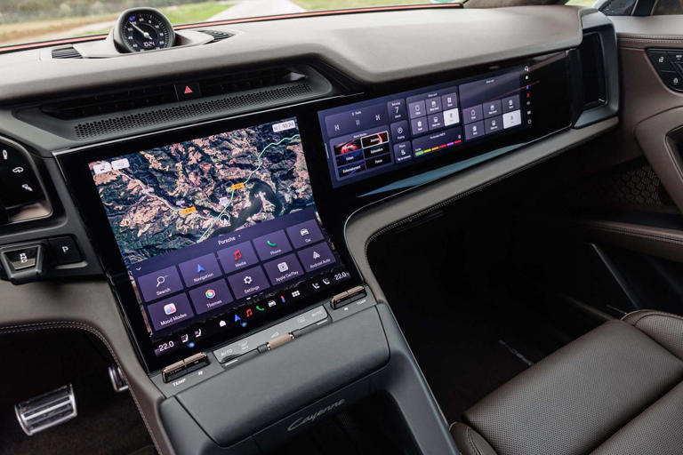Take a peek inside the 2026 Porsche Cayenne Electric