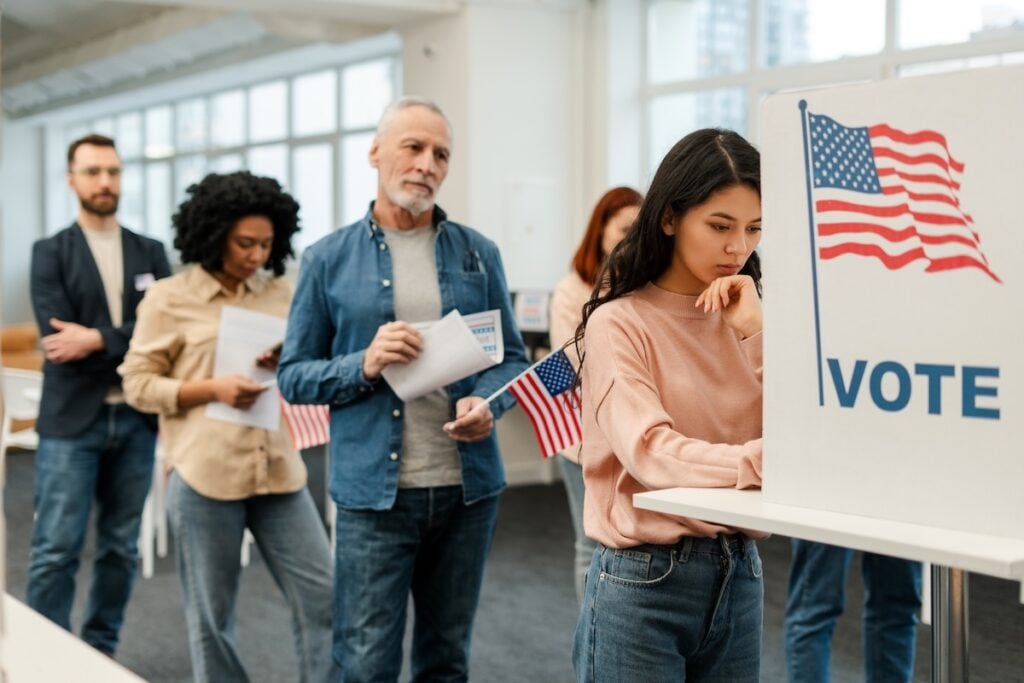 Senate Democrats block voter ID amendment in 53-47 vote, Schumer paints ...