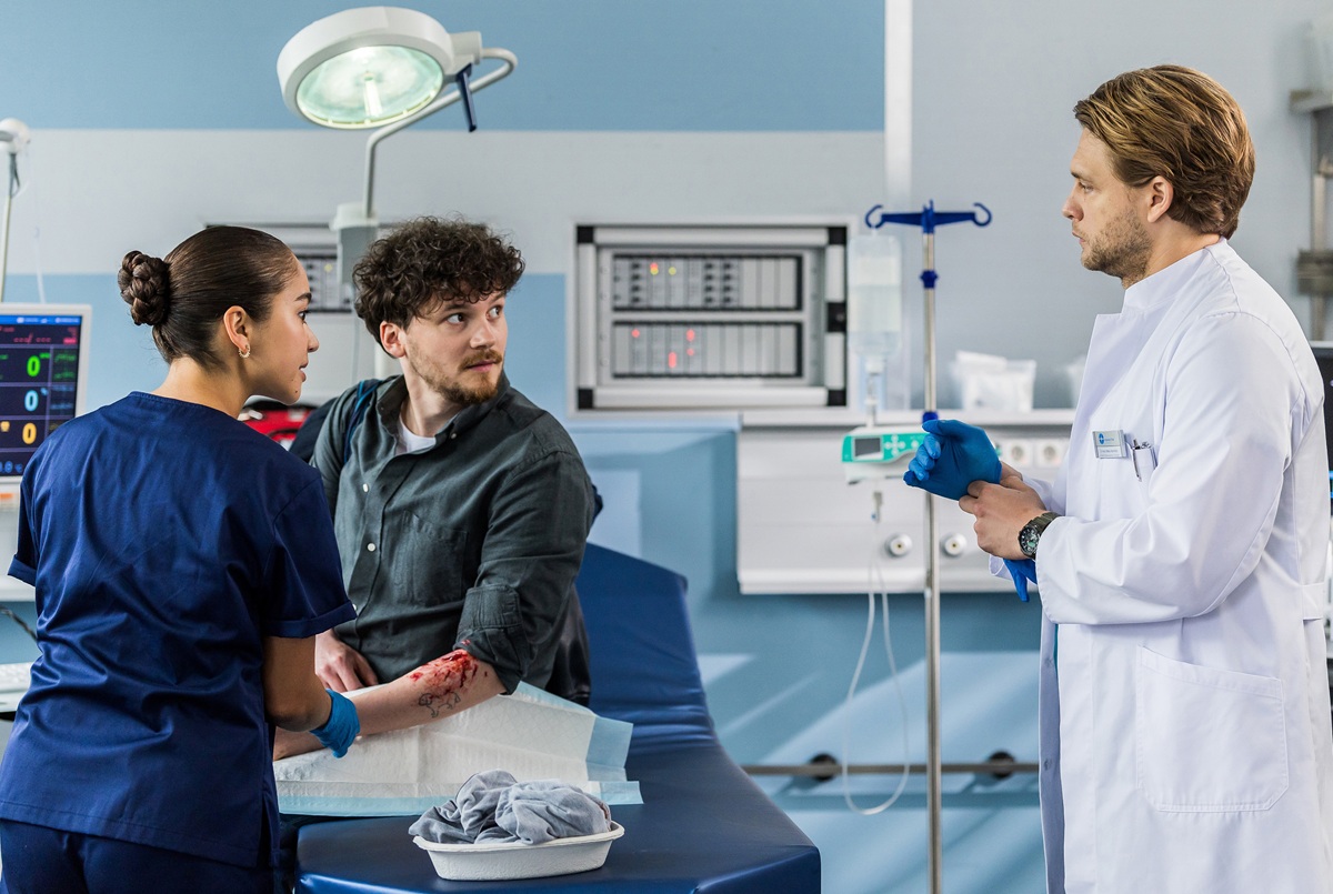 Serienliebling kehrt zurück zu „In aller Freundschaft – die jungen ...