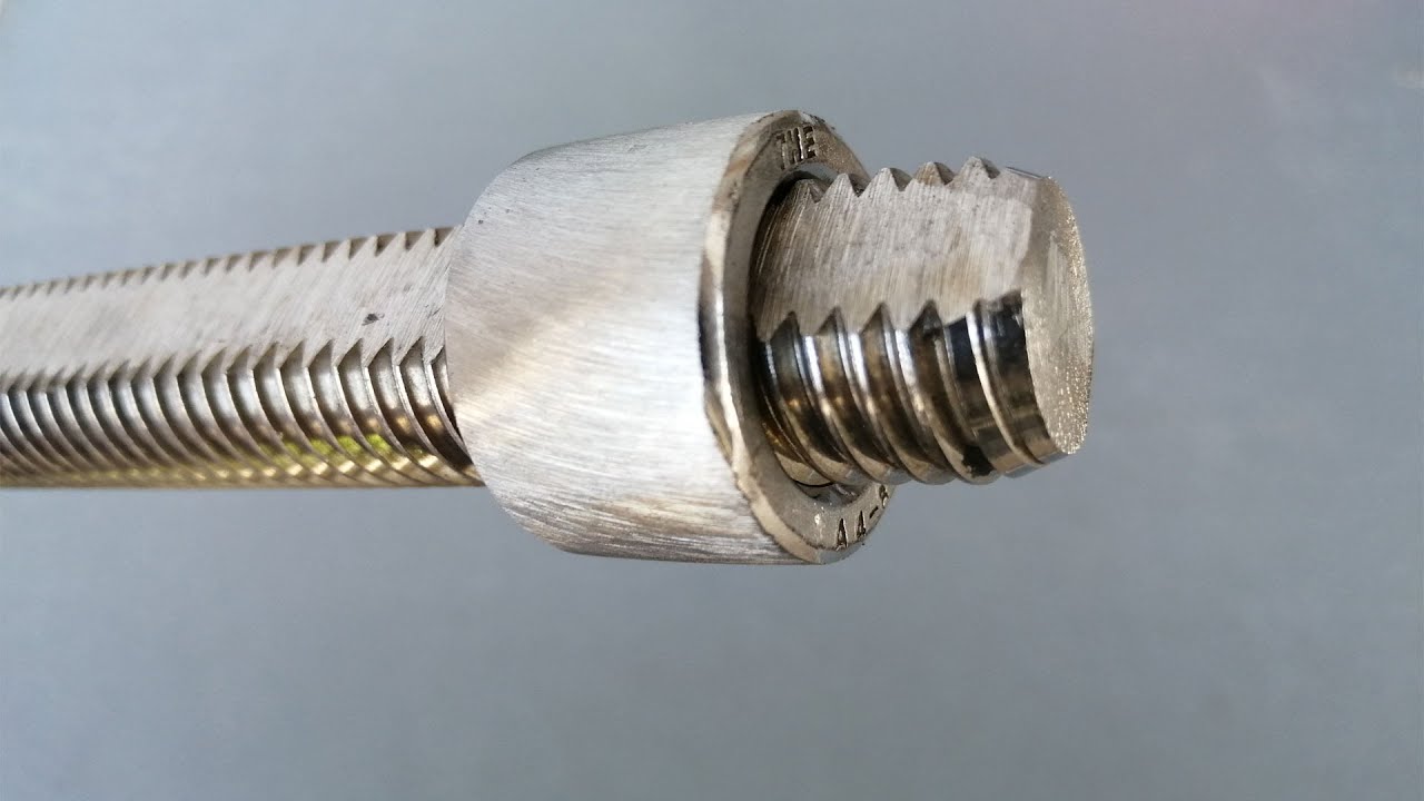 Homemade multi-function wrench is simple but extremely effective