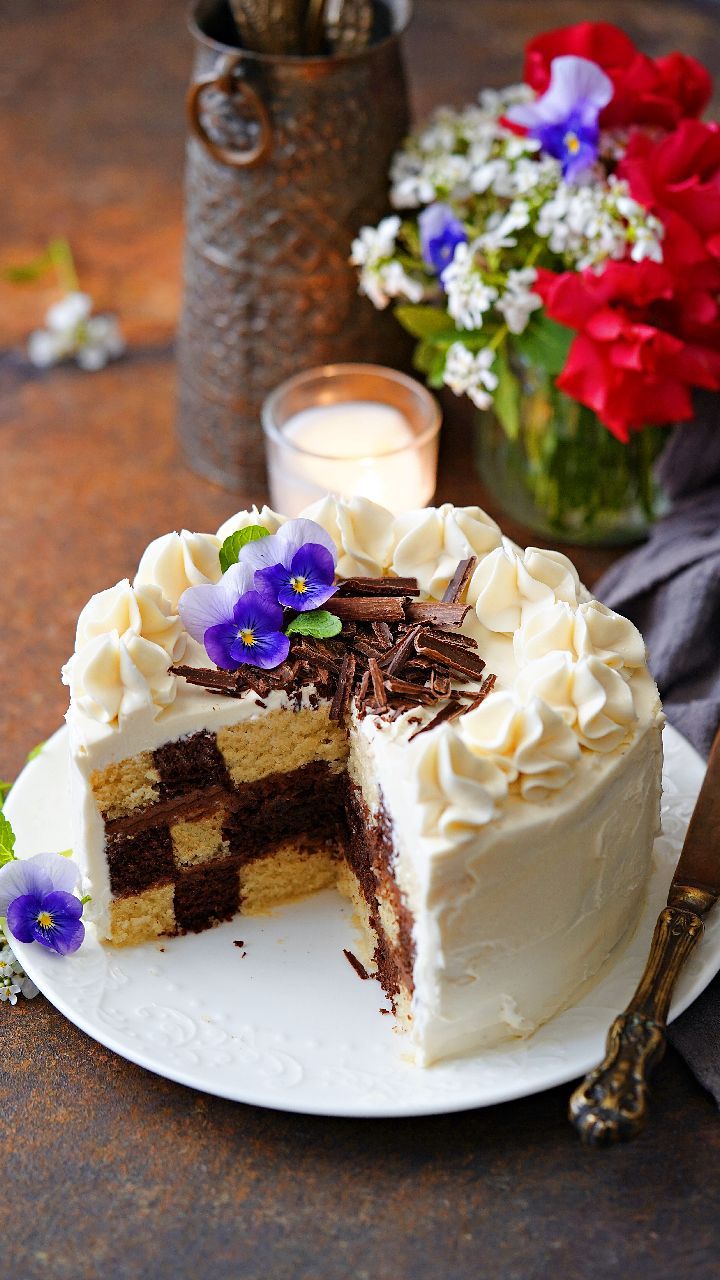 Eggless chocolate vanilla checkerboard cake you have to see to believe