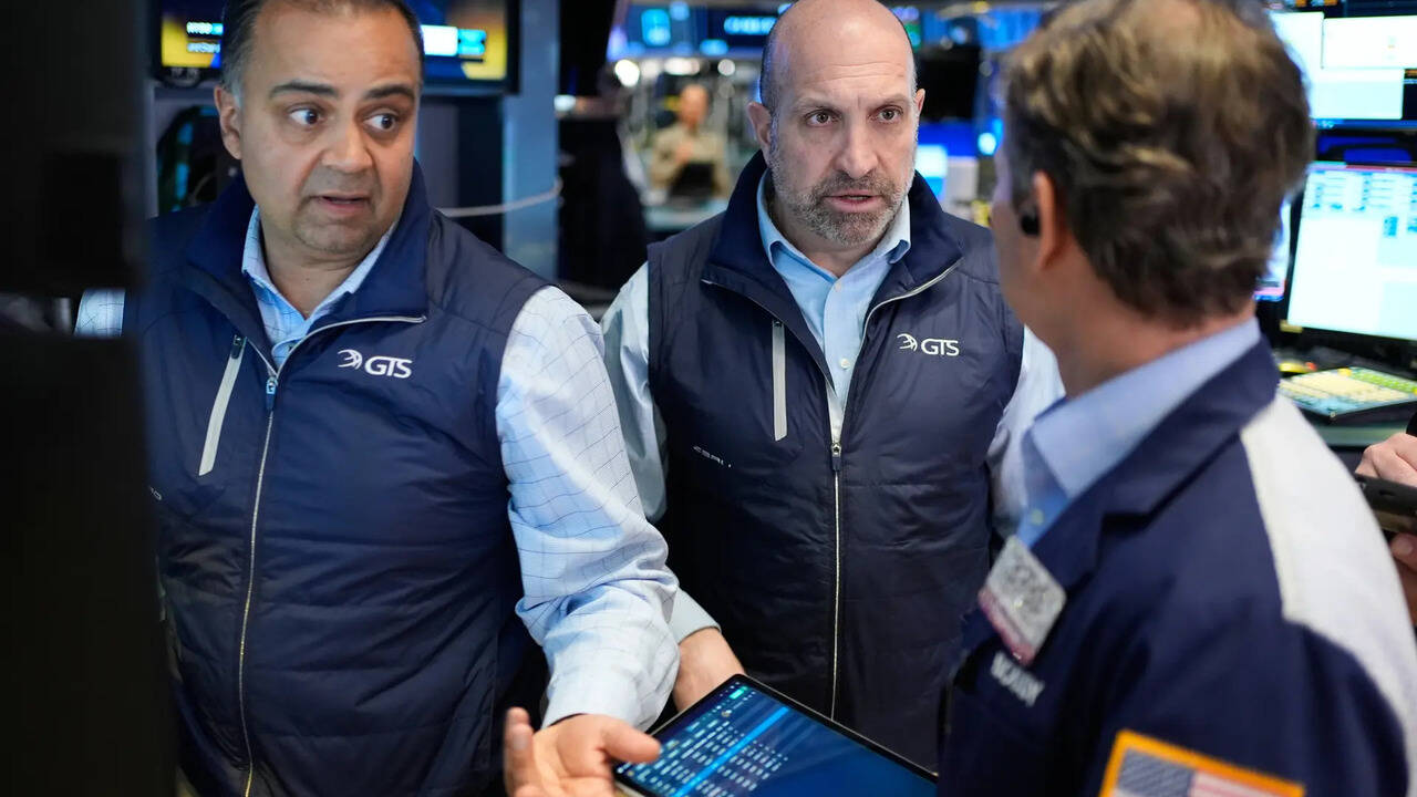 Global stock markets decline as oil prices rise following Wall Street's ...