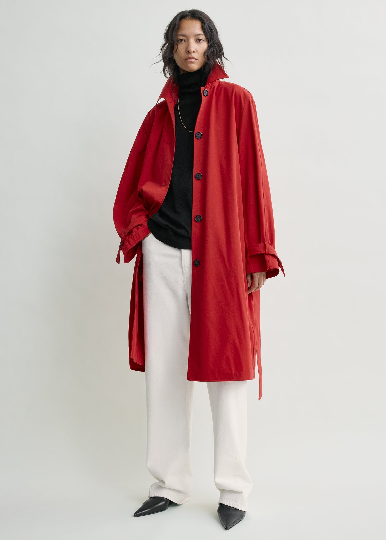 Forget black, tan and white—stylish Londoners are wearing these 7 chic ...