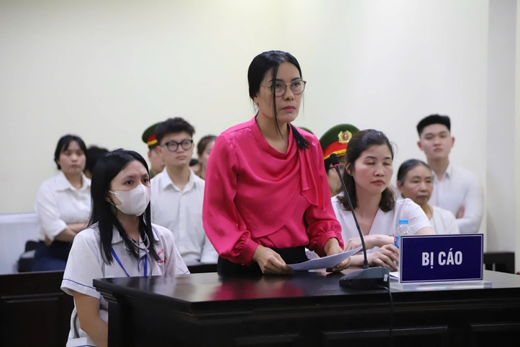 Cựu hiệu trưởng lãnh 3 năm tù vì thu 15 ngàn một tiết dạy thêm từ 13 năm trước