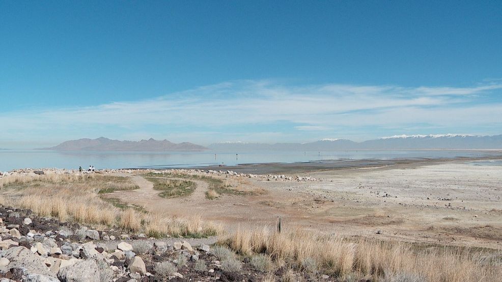 Record low snowpack could lead to new record low for Great Salt Lake<br>
