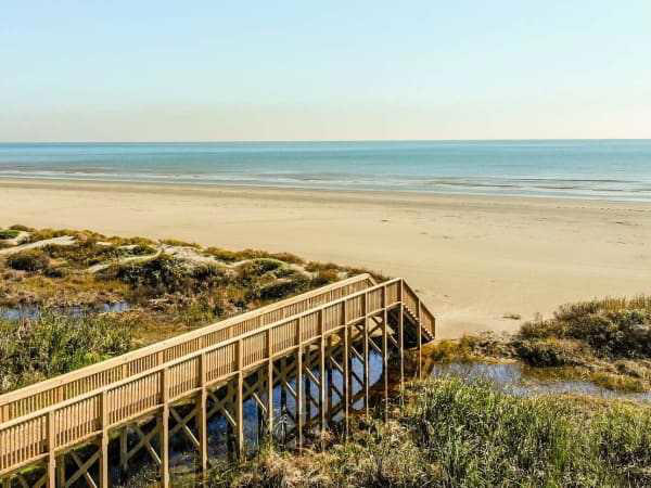 2 Texas Beaches Land on 2026's Top 10 US List
