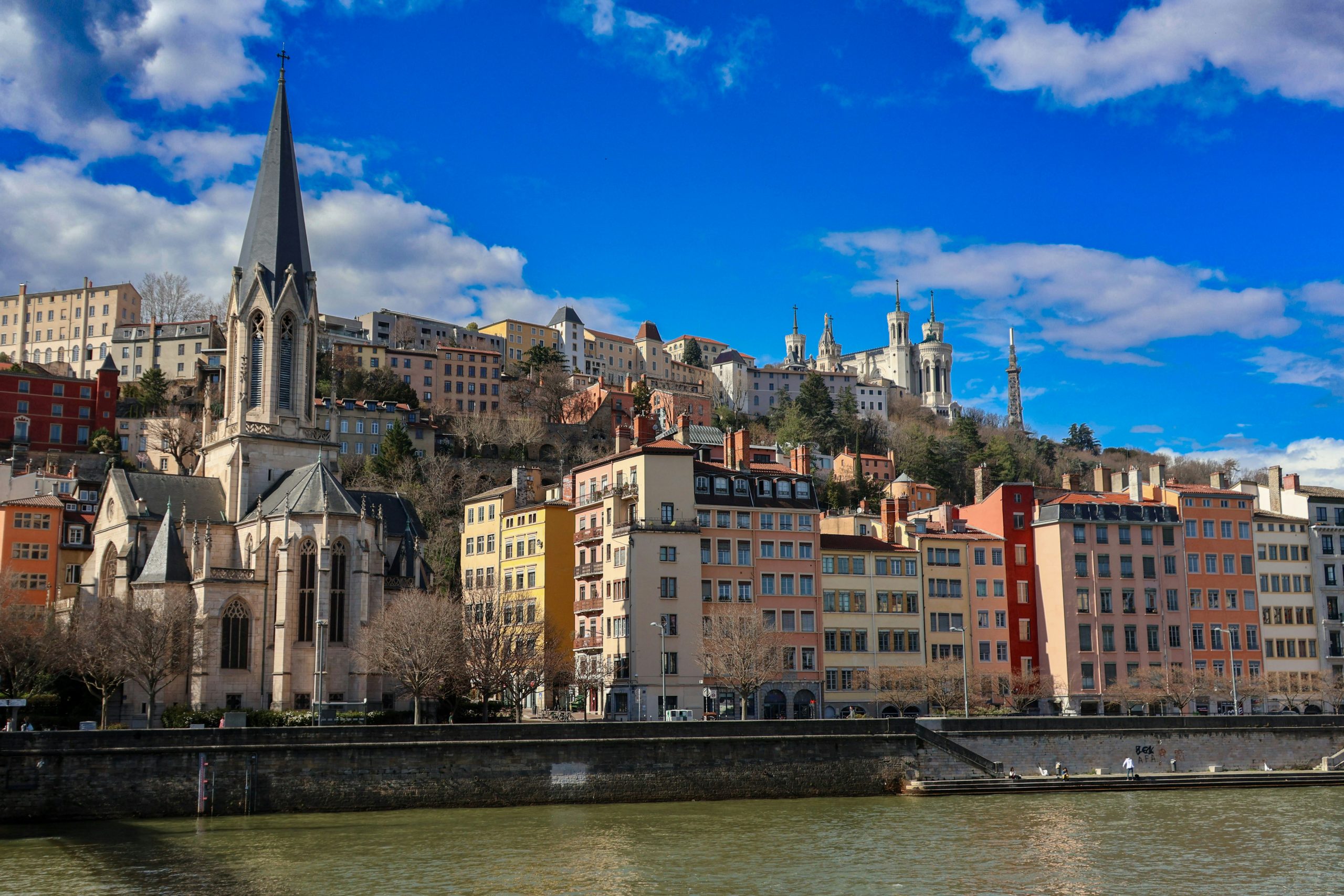 Lyon vs Paris on $100 a Day: Which French City is Better for Food Lovers?