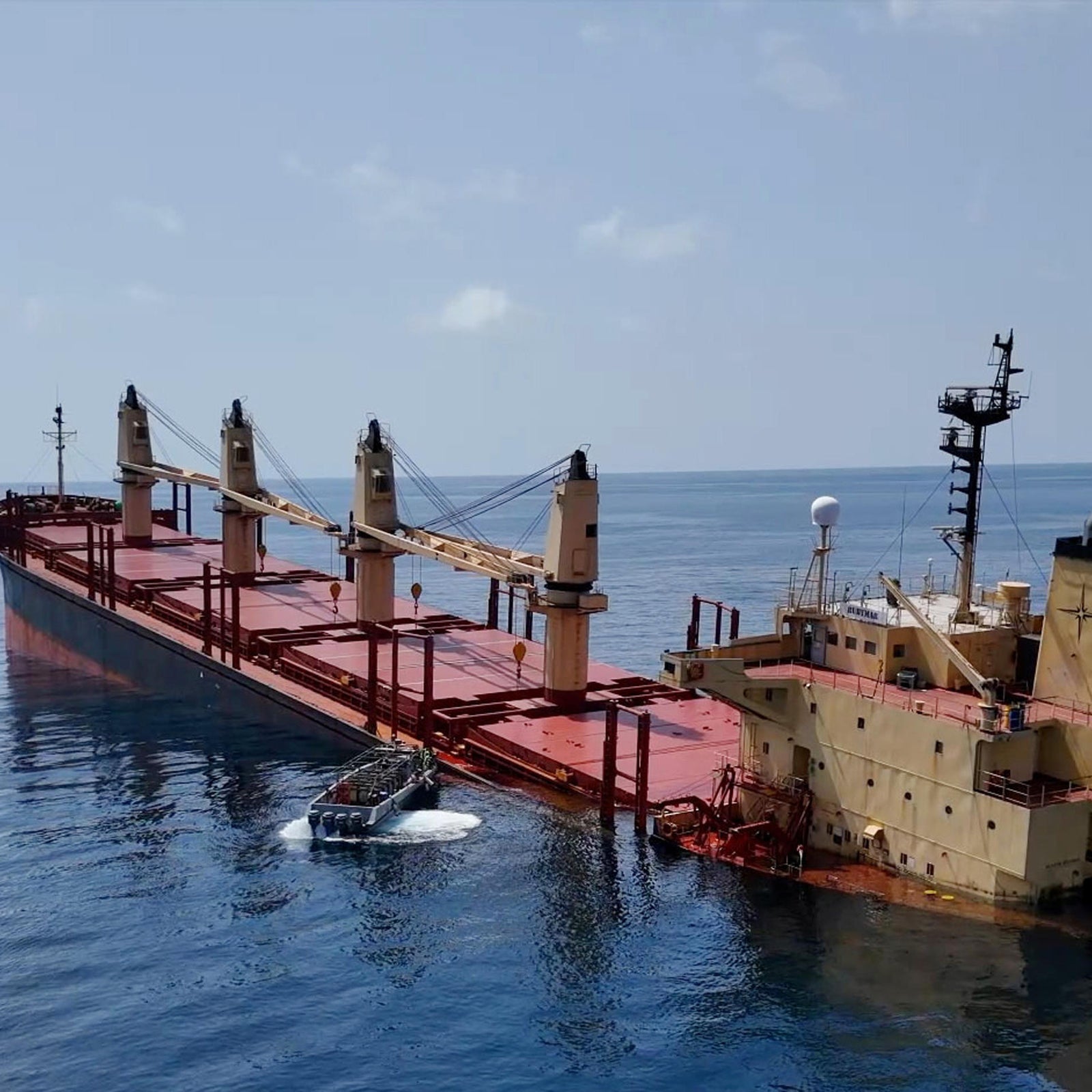 Iran keeps Strait of Hormuz blocked, and threatens another key waterway