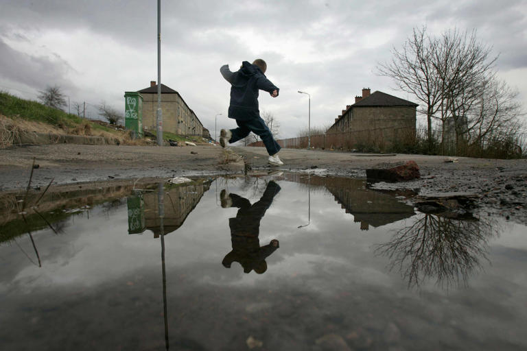 London has highest levels of child poverty in England
