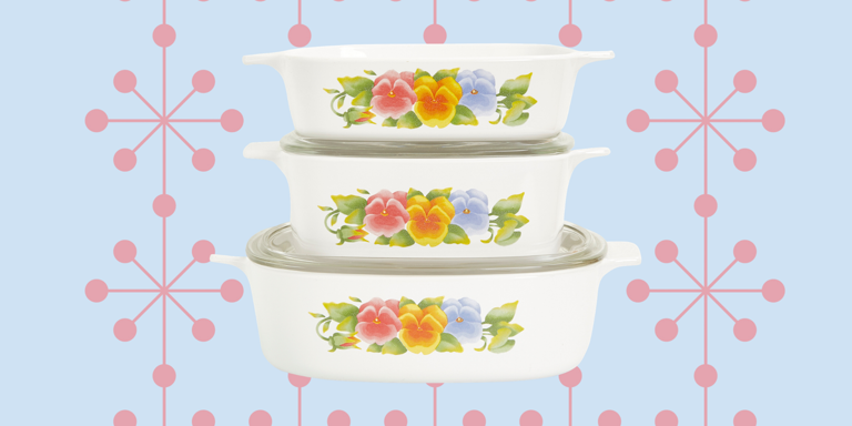 4 vintage Pyrex pieces collectors are snapping up right now