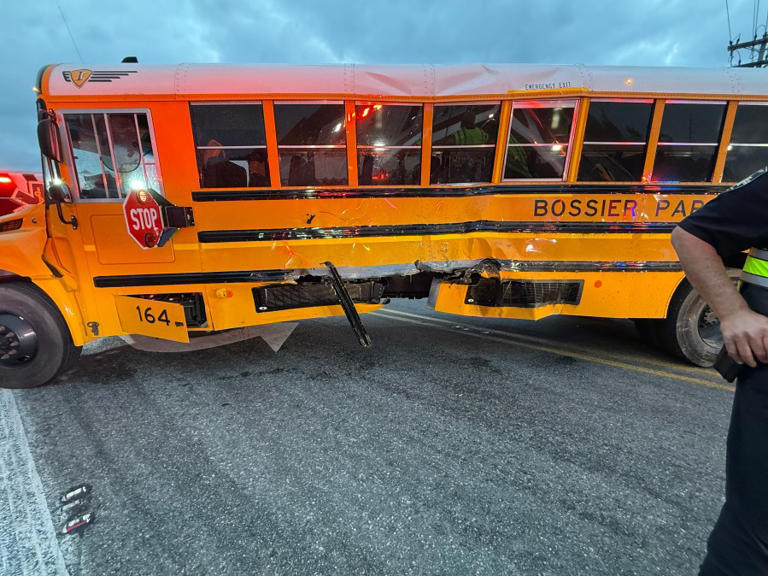 8 students injured in bus crash with dump truck in Bossier