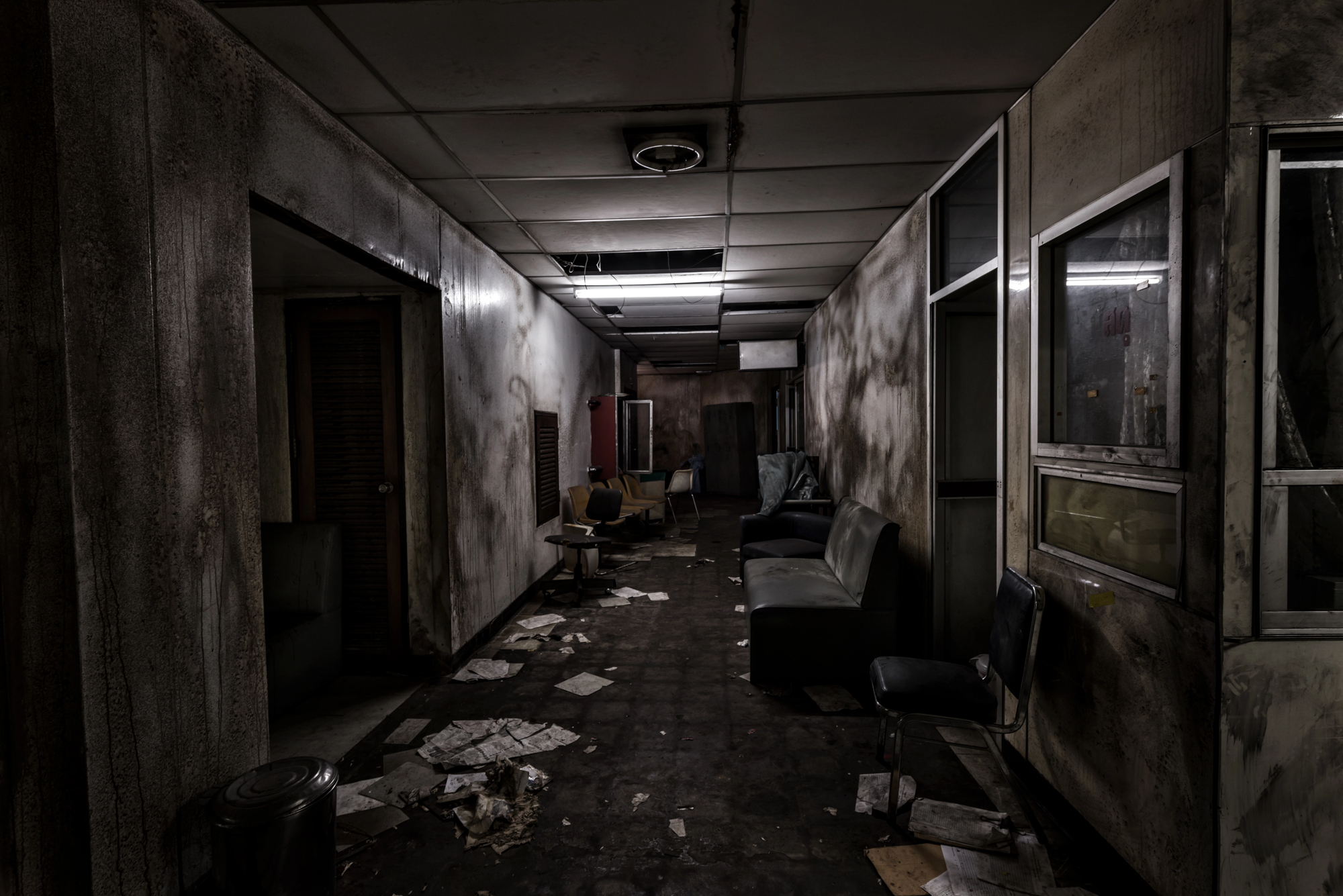 19 spooky photos of abandoned asylums