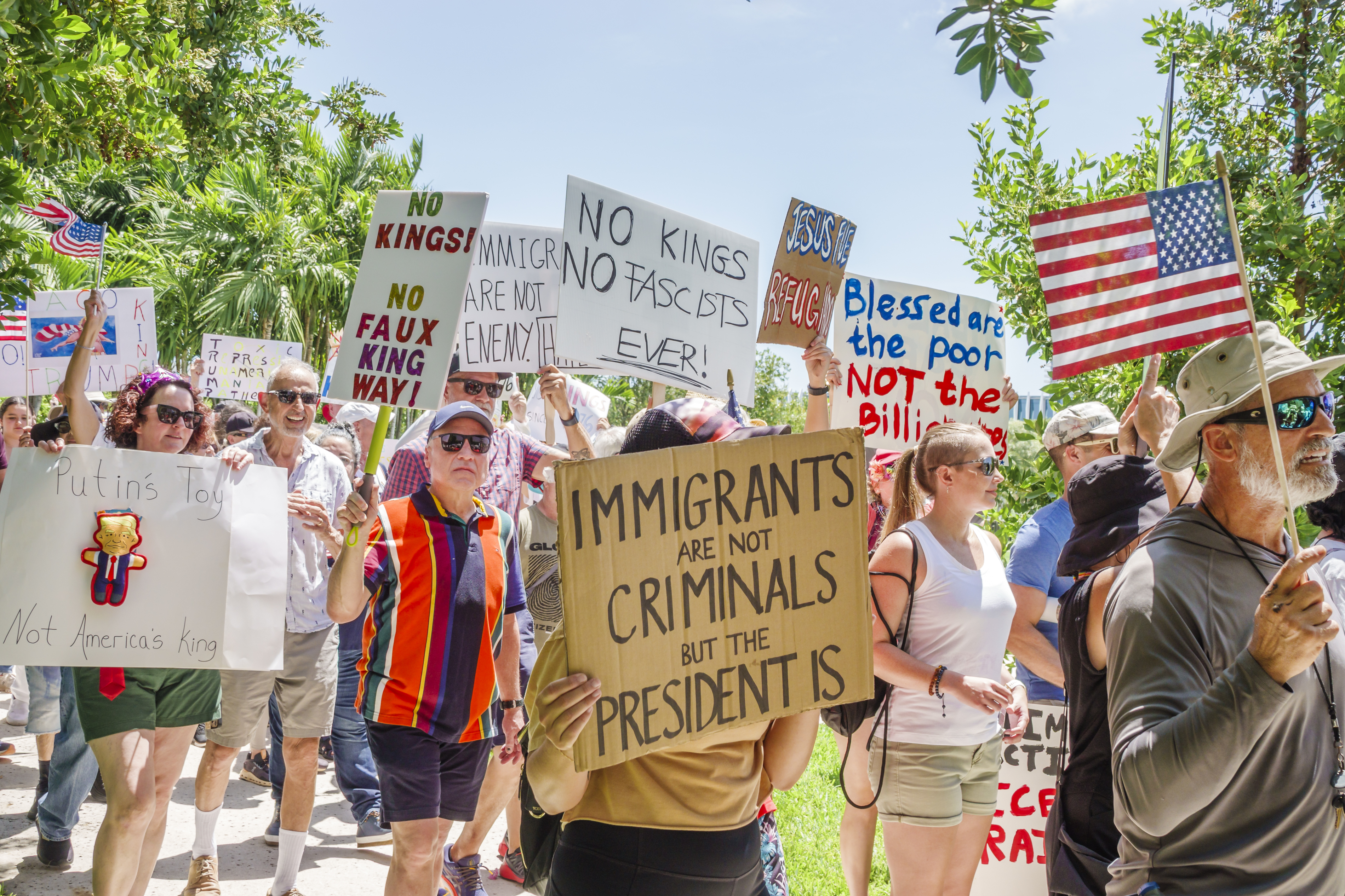 'No Kings' protests planned in South Florida amid tensions over ICE and ...