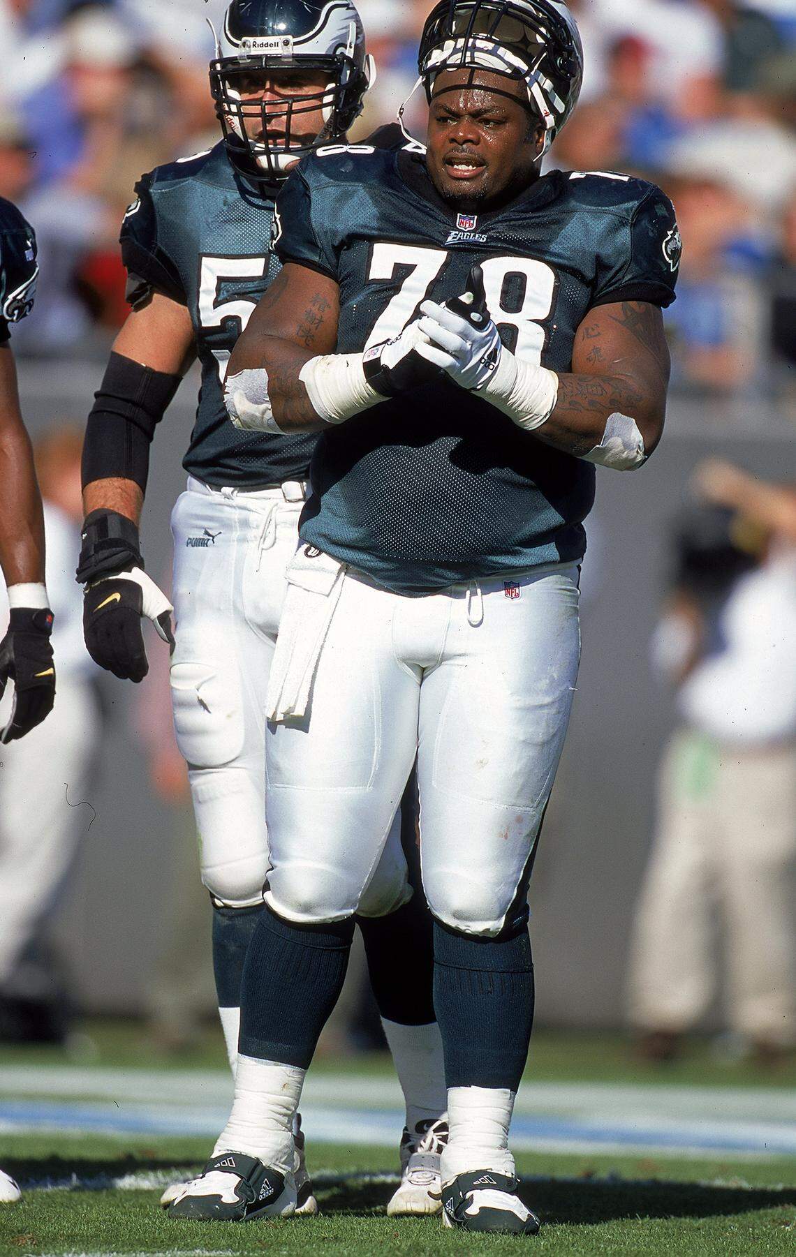 Brent Celek's ex-wife Susie is dating former Eagles defensive tackle ...