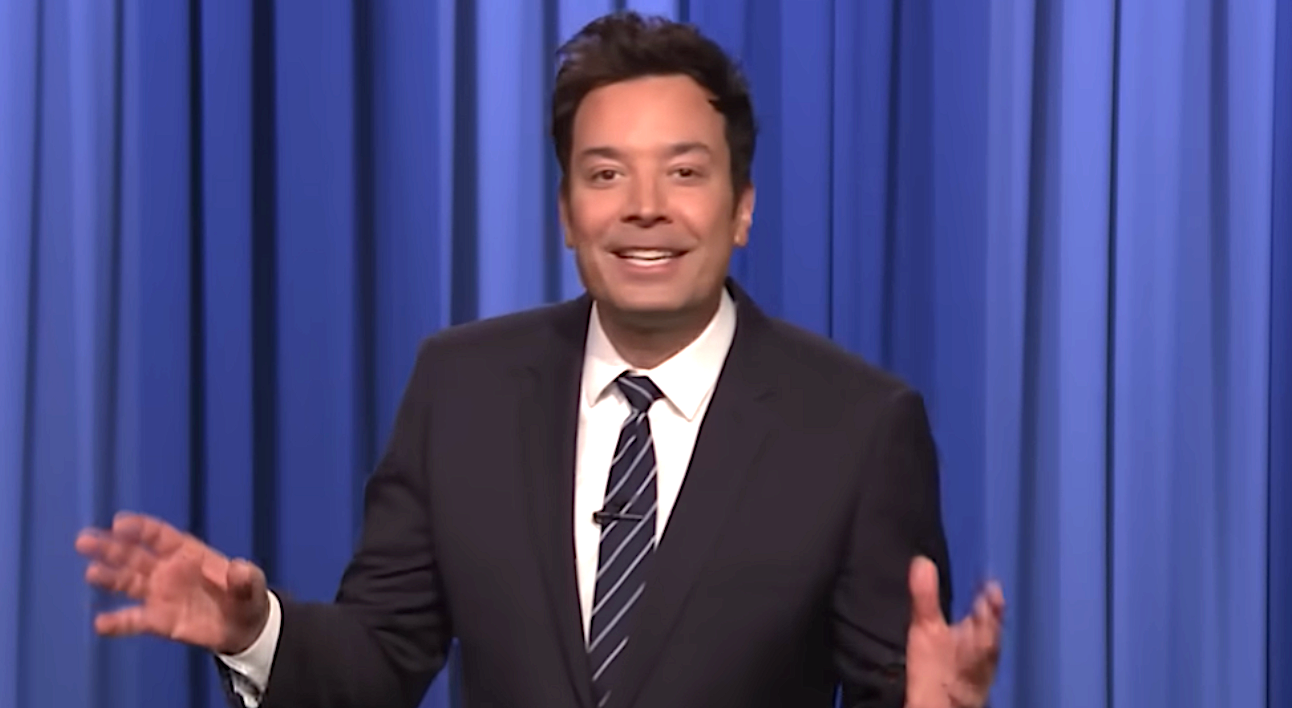 Jimmy Fallon spots Trump resuming old habit, and he's giving up