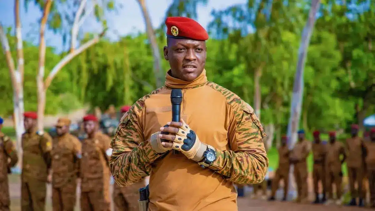 Burkina Faso Ibrahim Traoré éligible aux élections