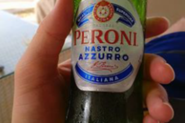 Mirror selfie and Peroni bottle led to man's airport arrest