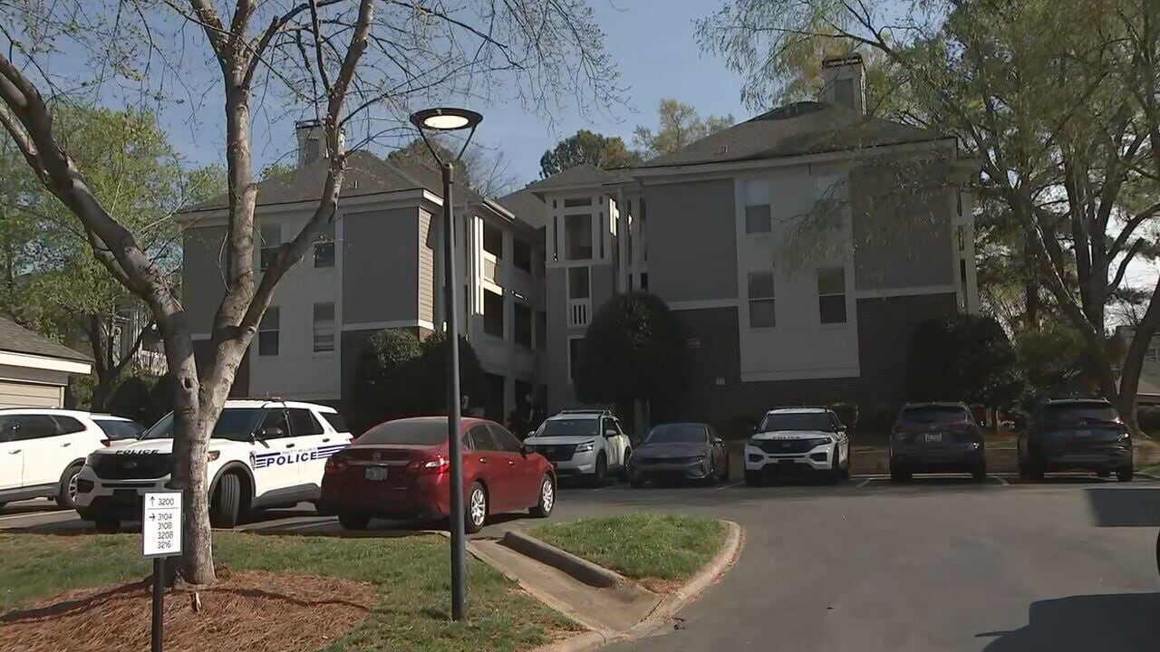 Victim identified in deadly shooting at north Charlotte apartment complex