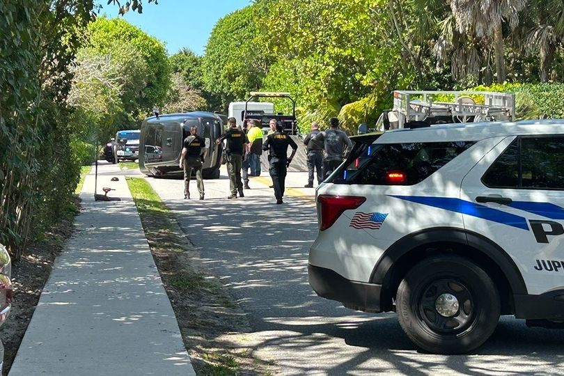 Tiger Woods in horror car crash as SUV flipped over in Florida