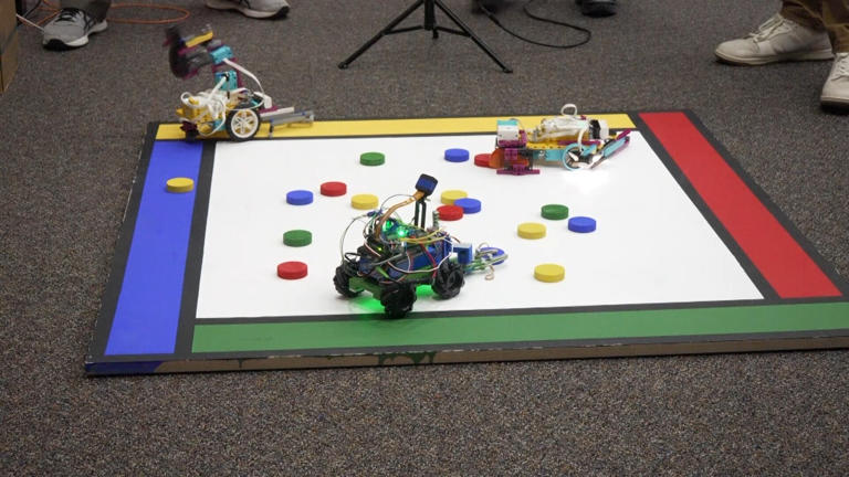 Students show off skills during robotics competition at UW-Eau Claire