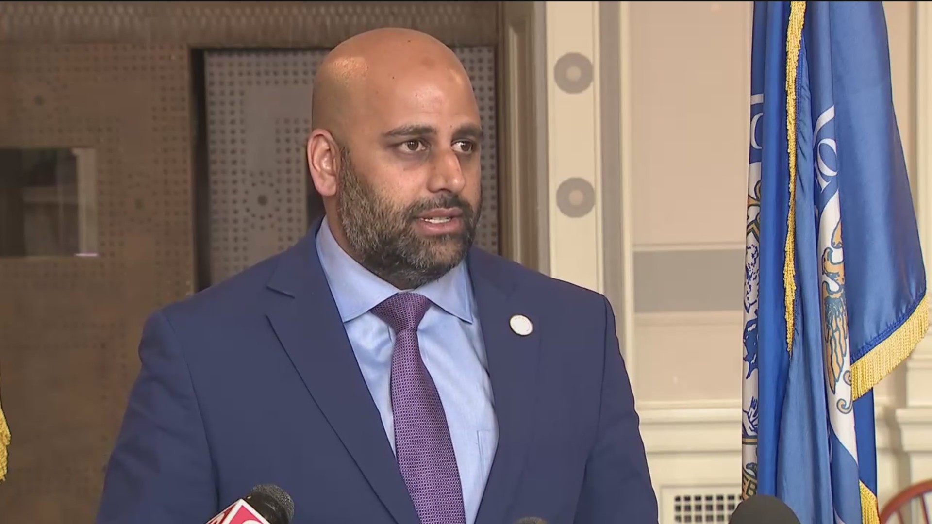 Hartford mayor fires police officer involved in fatal shooting