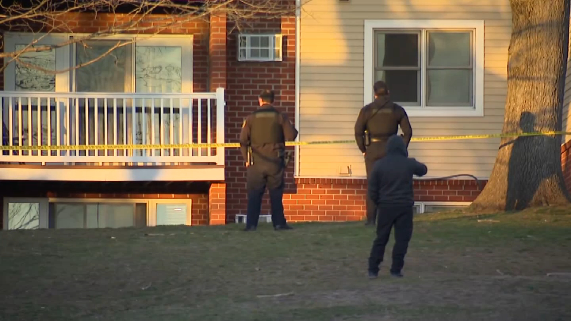 Person killed in shooting at Lowell apartment complex
